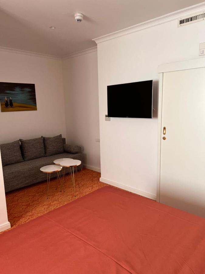 Art Hotel House One Baden-Bade Exterior foto