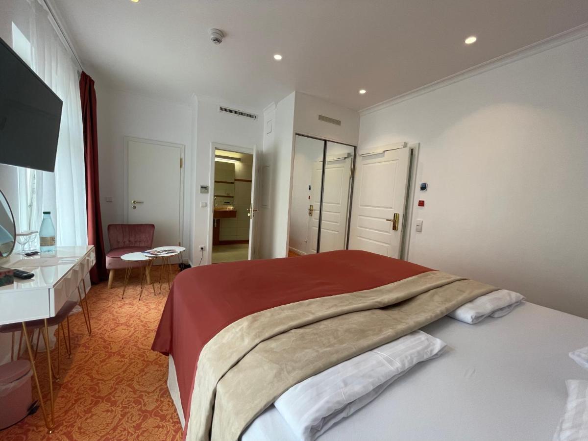 Art Hotel House One Baden-Bade Exterior foto