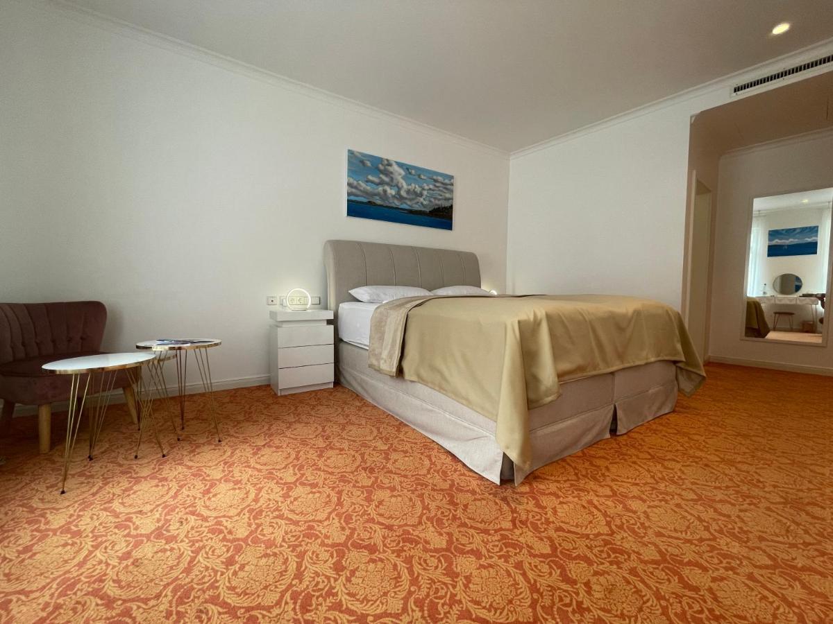 Art Hotel House One Baden-Bade Exterior foto